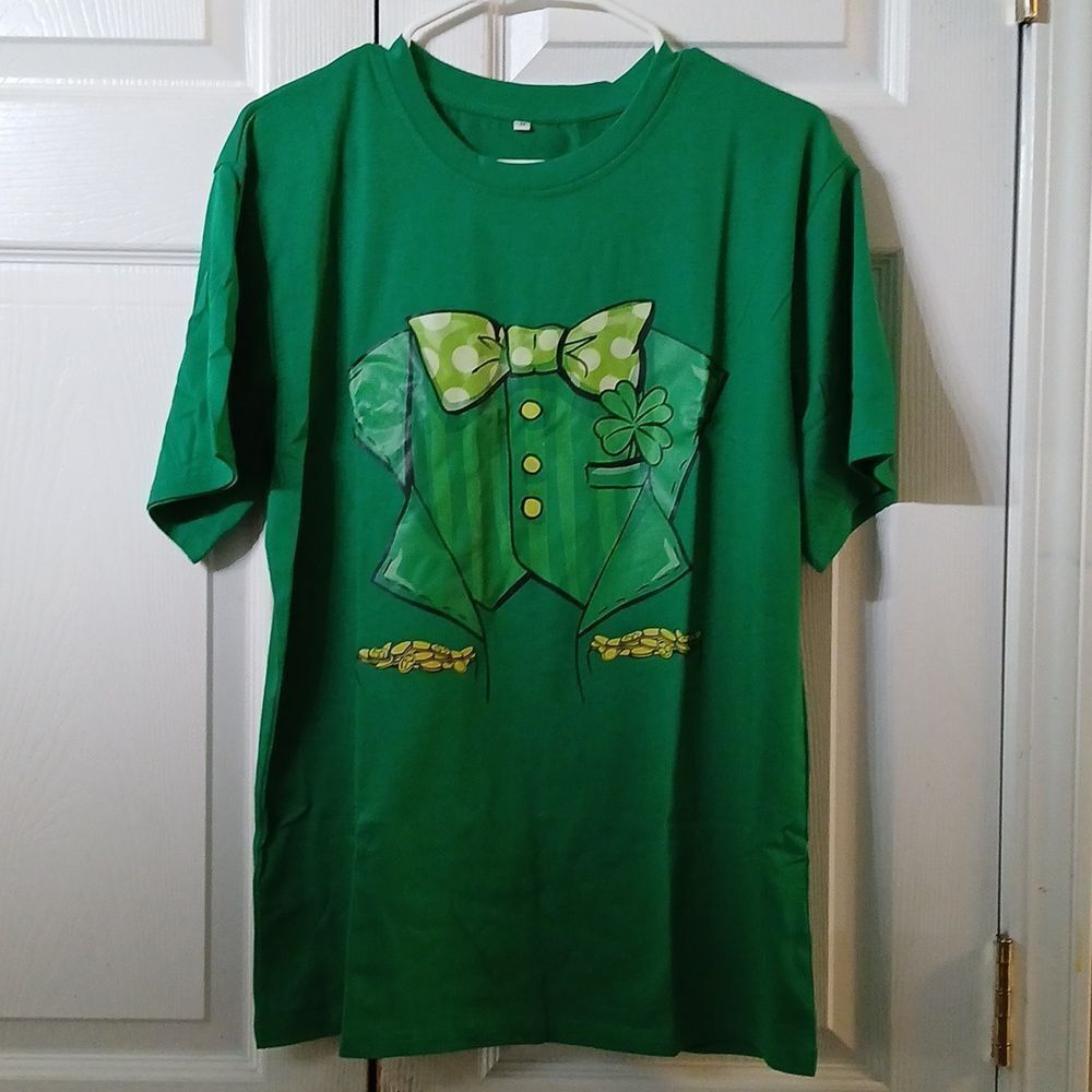 St Patrick's Day  men's tshirt pub crawl bar crawl dress up  Sz M NWT